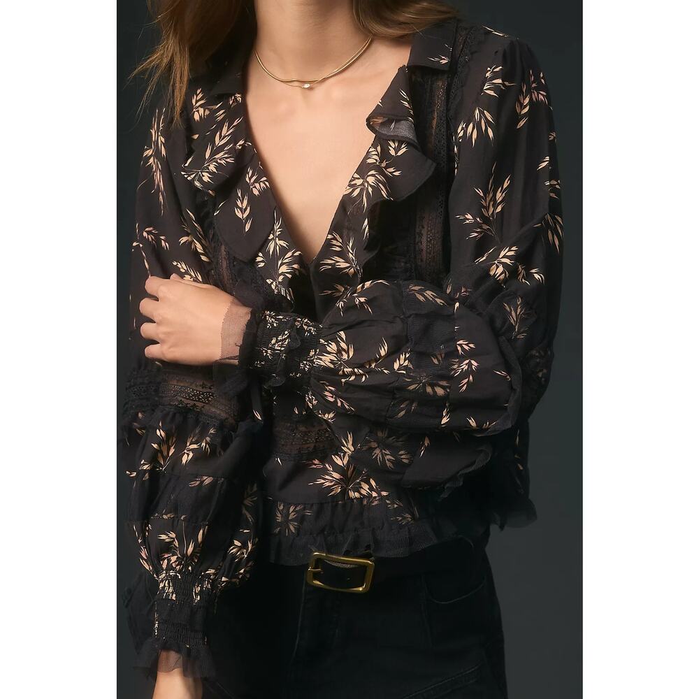 Anthropologie V Neck Ruffle Blouse